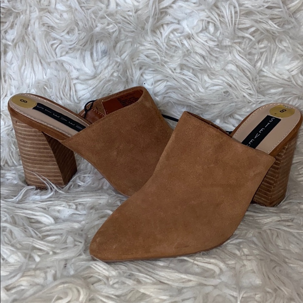 Pointed chuck heel